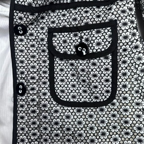 Cynthia Steffe Eyelet Floral Coat 3/4 Sleeve Size Small 36" Length Black/White - Picture 4 of 11
